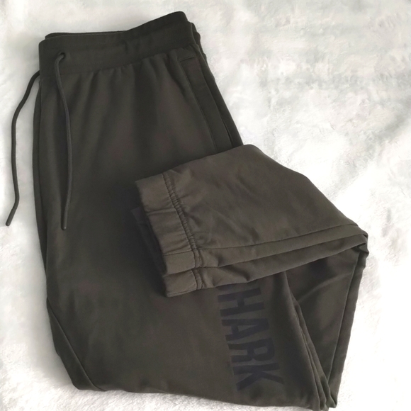 Gymshark Tapered Joggers - Picture 6 of 9